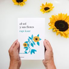 el sol y sus flores-rupi kaur-9788432234057