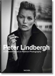 peter lindbergh. a different vision on fashion photography-9783836570343